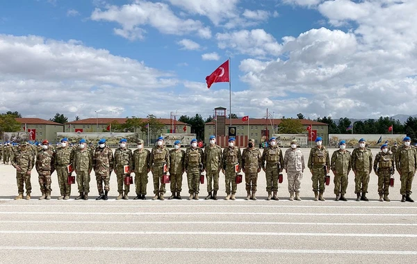 Türkiyədə kursda iştirak edən Azərbaycan hərbçilərinin buraxılış mərasimi keçirilib - FOTO