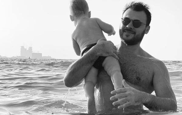 Emin atası Araz Ağalarovu belə təbrik etdi - FOTO