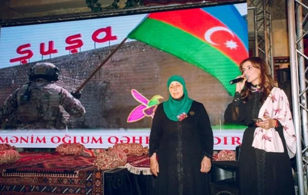 Regionlardan gələn şəhid anaları birlik göstərərək Fəxri xiyabanda yürüş etdilər - FOTO/VİDEO
