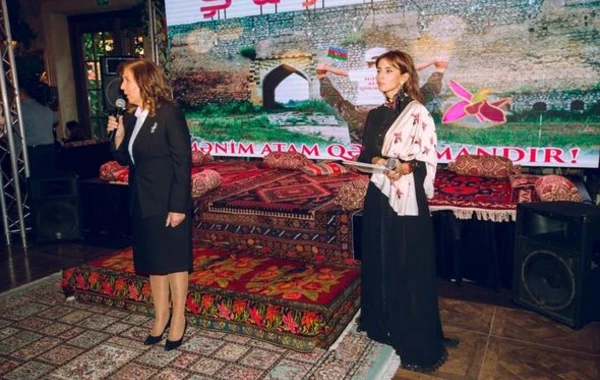 Regionlardan gələn şəhid anaları birlik göstərərək Fəxri xiyabanda yürüş etdilər - FOTO/VİDEO