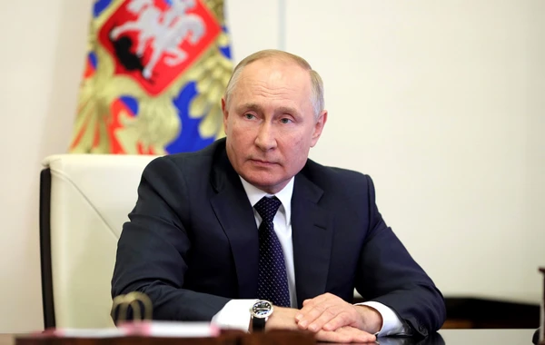Putin pandemiyaya görə 9 gün qeyri-iş günü elan etdi