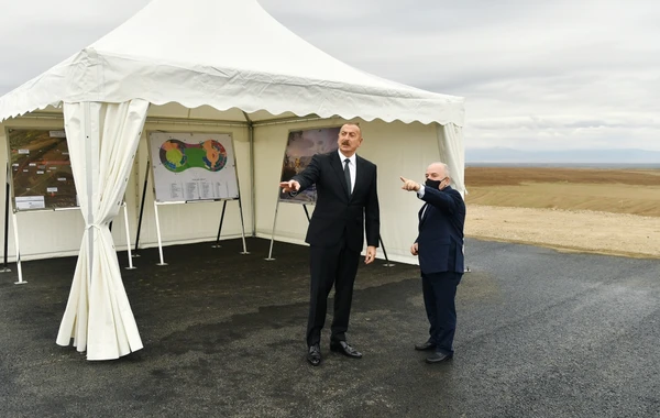 Президент ознакомился со строительством Зангиланского международного аэропорта - ФОТО