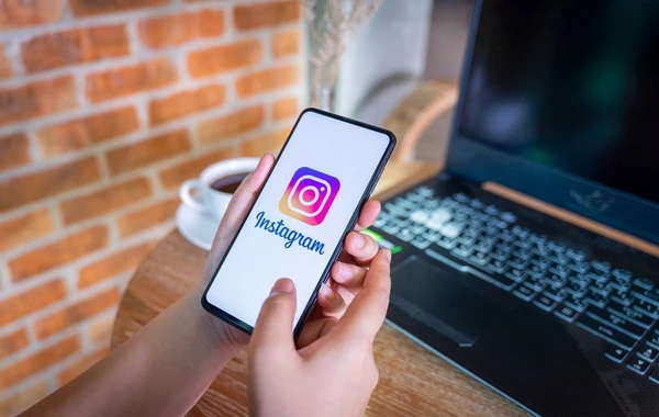 Meta Instagram-dan üzr istədi