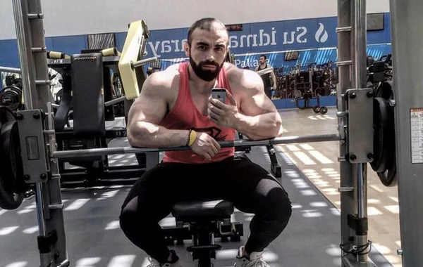Baş Prokurorluq: “Bakıda idmançının zalda ölümü ilə bağlı araşdırma aparılır”