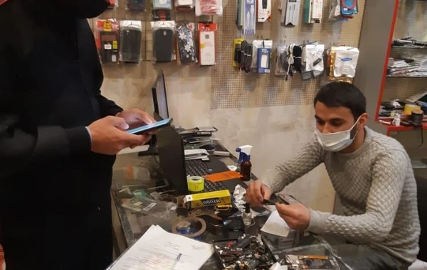 Karantin qaydalarını pozan şəxslər CƏRİMƏLƏNDİ - FOTO