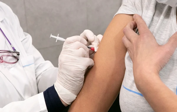 Üçüncü doza vaksini vaxtında vurdurmayanlara CİDDİ XƏBƏRDARLIQ