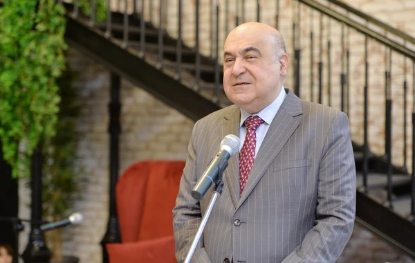 Çingiz Abdullayev müzakirələrə səbəb olan statusundan danışıb - FOTO