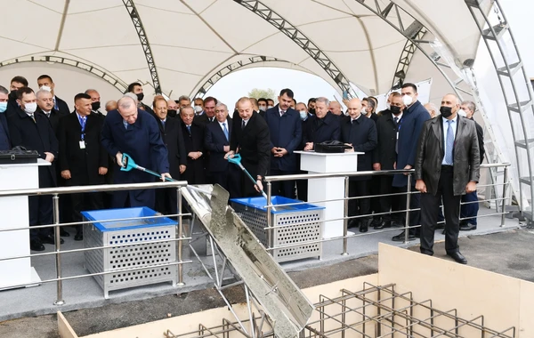 İlham Əliyev və Ərdoğan Zəngəzur Dəhlizinin təməlini qoydular - FOTO