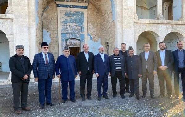 Türkiyə Diyanət İşləri İdarəsinin sədri Ağdam Cümə məscidində - FOTO