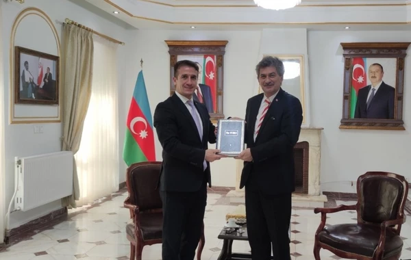 Türkiyənin İrandakı səfiri Azərbaycan səfirliyində - FOTO