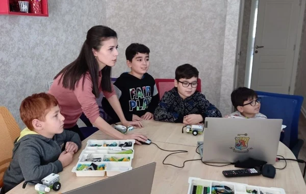 "Akademiya Geniev" təlim mərkəzi artıq Bakıda! - FOTO