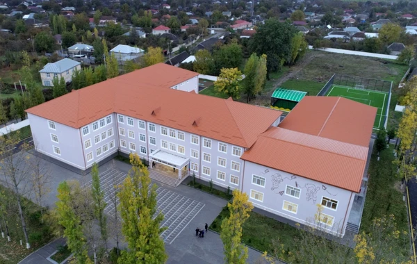 İsmayıllıda 6 saylı tam orta məktəbin yeni binası istifadəyə verilib - FOTO