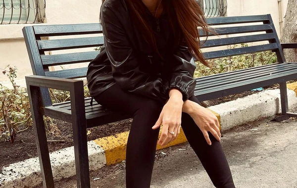 Oksana Rəsulovanın makiyajsız görüntüləri - FOTO