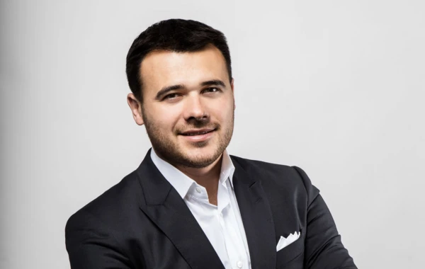 Emin Ağalarov anası ilə - FOTO