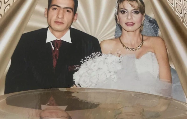 Lamiyyə Ələkbərovanın 17 il əvvəlki toyu – FOTO/VİDEO