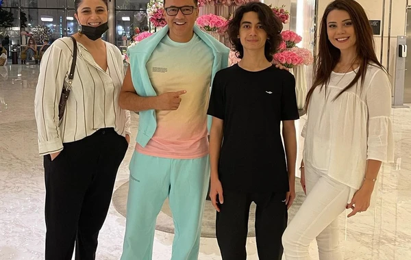 Oksana və  İlhamə Dubayda məşhur repçi ilə - FOTO