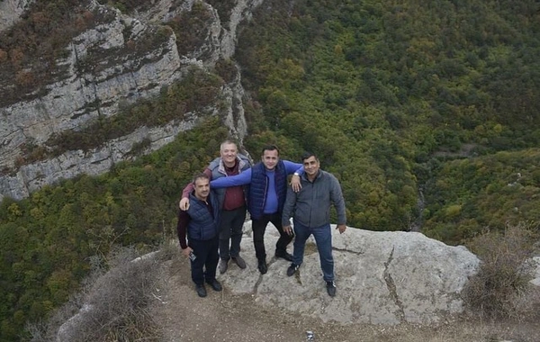 30 il sonra Şuşada görüşən məzunlar - FOTO