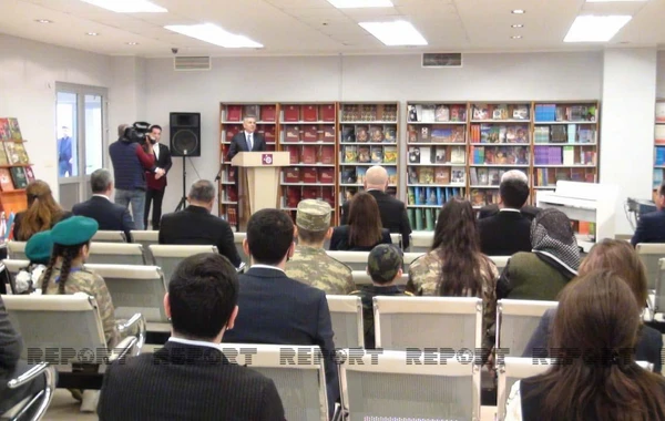 Mübariz İbrahimov adına liseydə Zəfər Günü qeyd edildi - FOTO