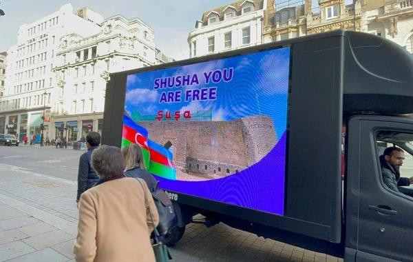 Londonda Zəfər Günü münasibətilə aksiya təşkil olunub