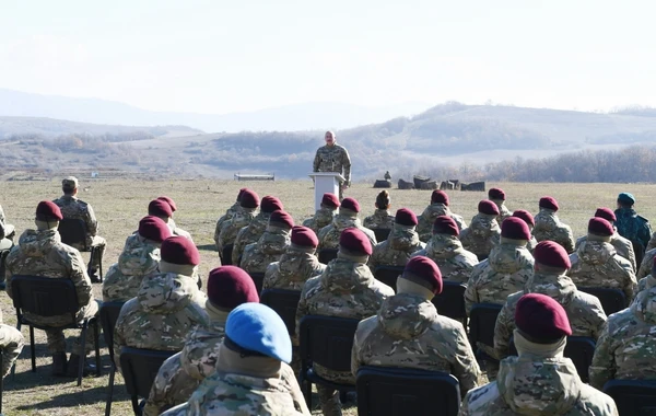 Президент Ильхам Алиев выступил перед военнослужащими в Шуше - ОБНОВЛЕНО - ФОТО
