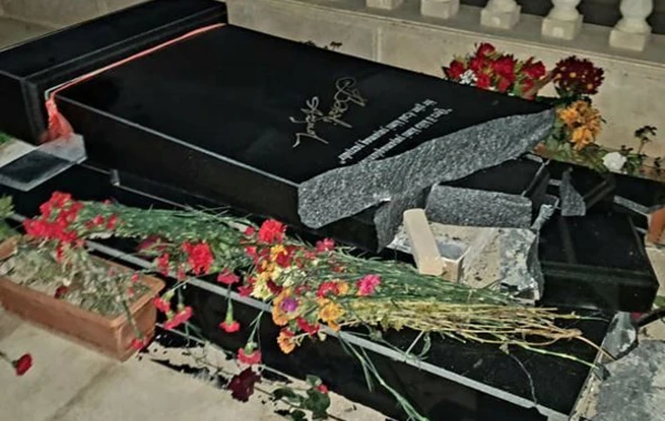 Güclü külək şəhid məzarlarını aşırdı: Qurumlar hərəkətə keçdi - FOTO/VİDEO