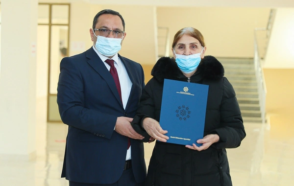 Bu şəxslərə mənzillər verildi - FOTO