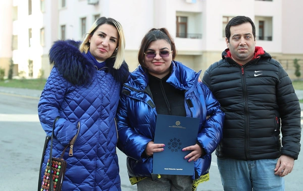 Bu şəxslərə mənzillər verildi - FOTO