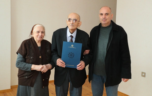 Bu şəxslərə mənzillər verildi - FOTO