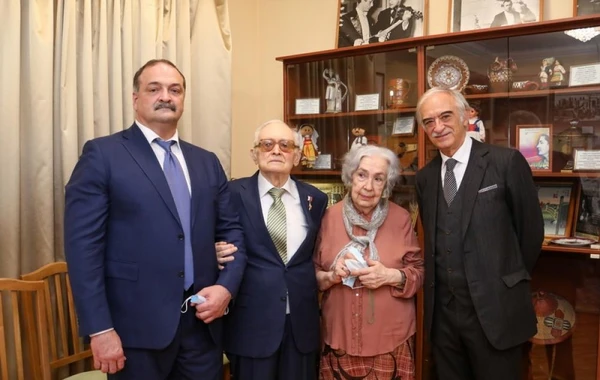 Maqomedali Maqomedova Azərbaycanın “Dostluq” ordeni, Murad Kajlayeva Prezidentin fəxri diplomu təqdim edildi