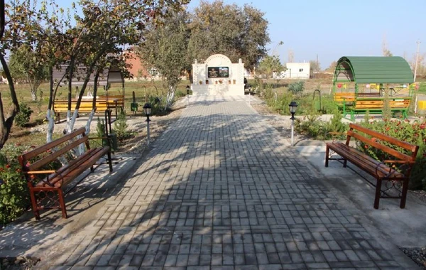 Sakinlərin istirahət edə biləcəyi daha bir məkan istifadəyə verildi - FOTO