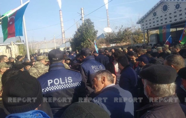 Şəhid Elmin Əlizadə dəfn edilib - FOTO