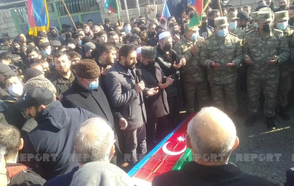 Şəhid Elmin Əlizadə dəfn edilib - FOTO