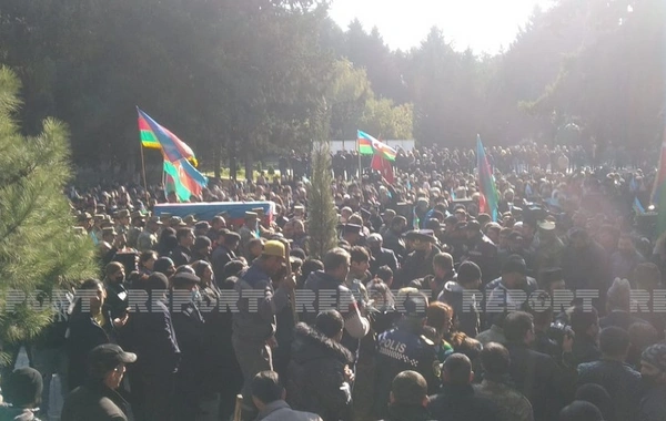 Şəhid Elmin Əlizadə dəfn edilib - FOTO