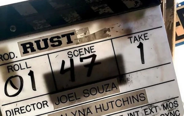 “Pas” filmi ilə bağlı Bolduinə qarşı daha bir iddia: Həmin gün atəş səhnəsi yox idi - FOTO