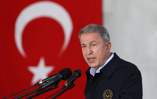Hulusi Akar Yunanıstana xəbərdarlıq edib