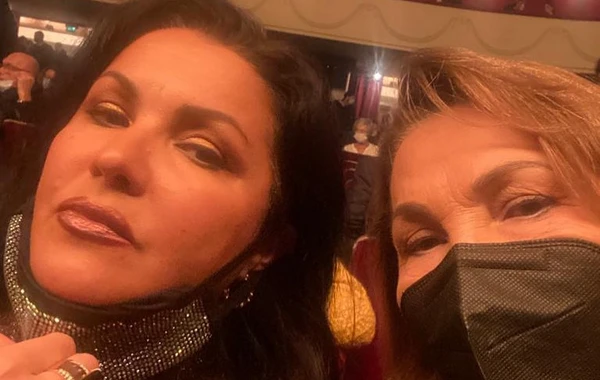 Xalq artistinin həyat yoldaşı Monika Belluççi ilə - FOTO