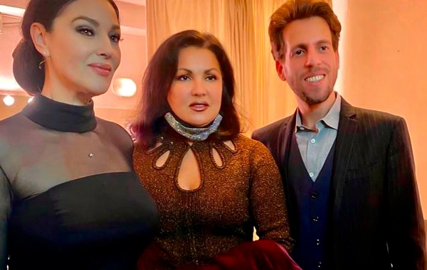 Xalq artistinin həyat yoldaşı Monika Belluççi ilə - FOTO