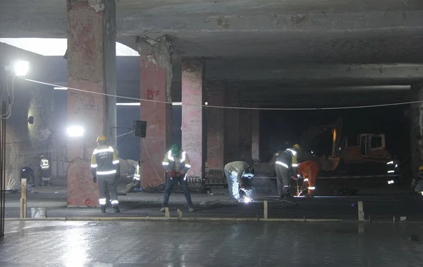 Bakıda tikilən yeni metro stansiyasının içindən görüntülər - FOTO