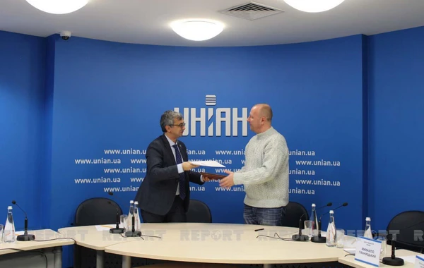“Report” ilə UNİAN arasında əməkdaşlıq memorandumu imzalandı - FOTO
