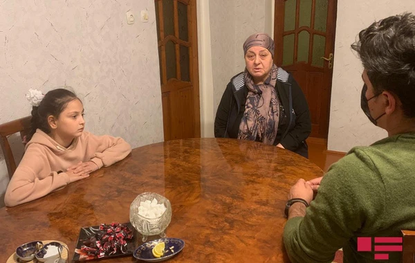 В Баку неизвестный пытался похитить школьницу, насильно усадив ее в машину - ФОТО