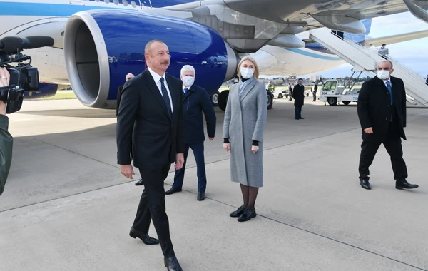 Президент Ильхам Алиев прибыл с рабочим визитом в город Сочи - ФОТО