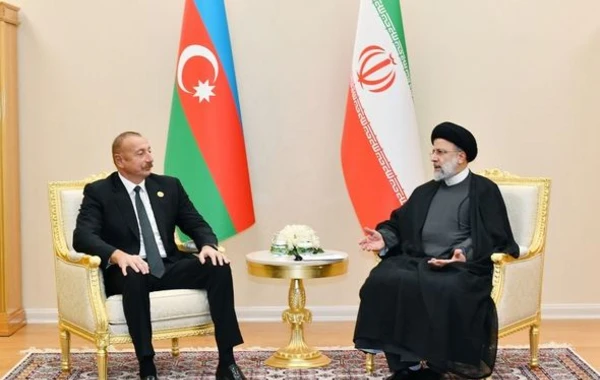 Ильхам Алиев провел встречу с президентом Ирана -  ФОТО