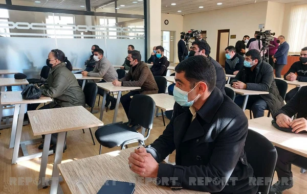 Bu gün daha 60-a yaxın məhkum cəzadan azad edilib