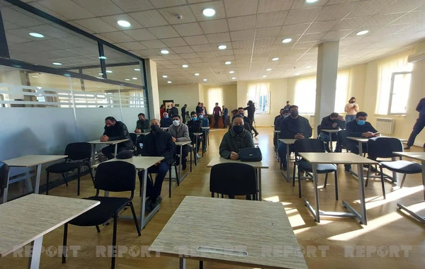 В Азербайджане еще около 60 осужденных освобождены от наказания - ФОТО