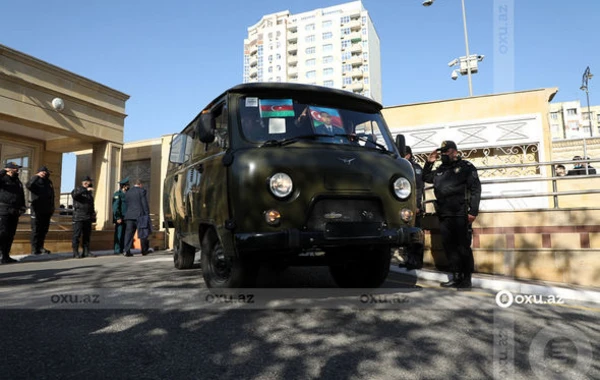 Завершилась церемония прощания с военнослужащими, погибшими при крушении вертолета - ОБНОВЛЕНО + ВИДЕО