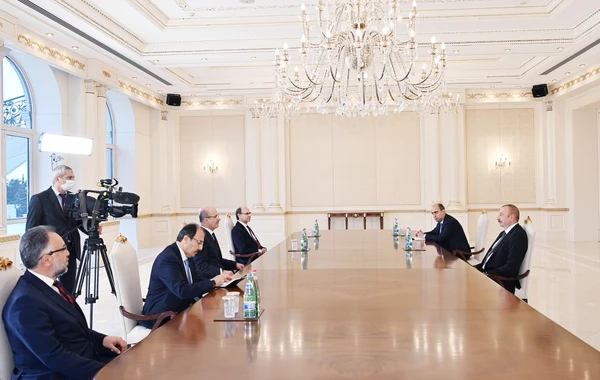 Prezident Türkiyənin Ali Təhsil Şurasının sədrini qəbul edib - FOTO