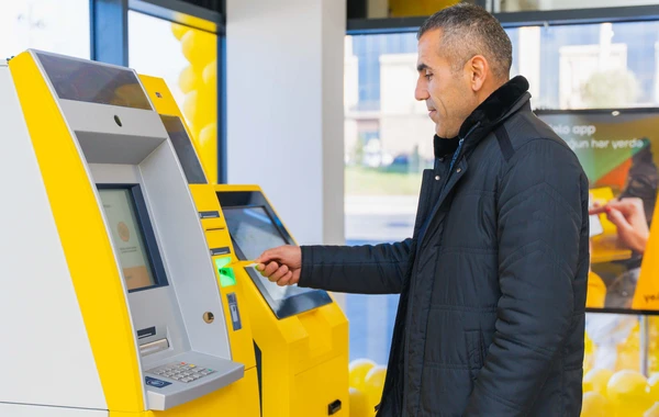 Yelo Bank в сотрудничестве с "ЛУКОЙЛ Азербайджан" запустил свой первый центр самообслуживания