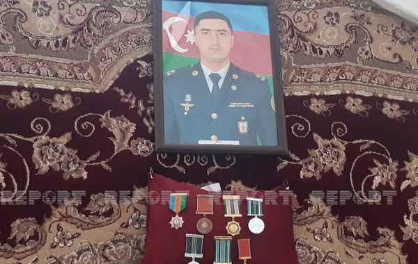 “Qaraheybət” şəhidi Elmir Həsənovun atası: “Oğlum 7 medalla təltif edilmişdi” - FOTO
