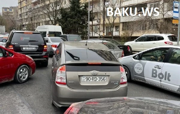 Bakıda böyük tıxac - VİDEO
