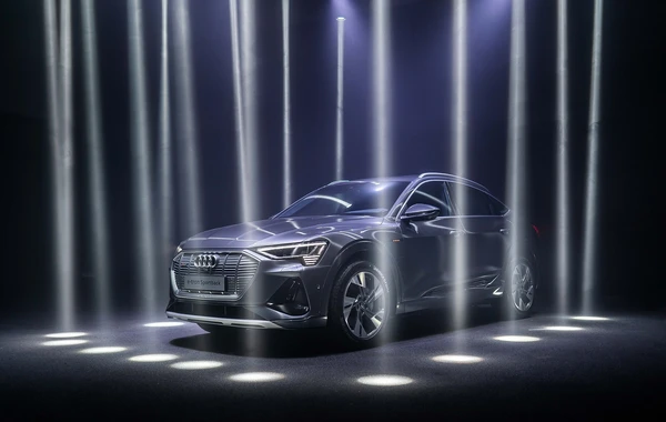 AUDİ-nin tam elektrik modelinin Bakıda təqdimat mərasimi keçirildi - FOTO/VİDEO